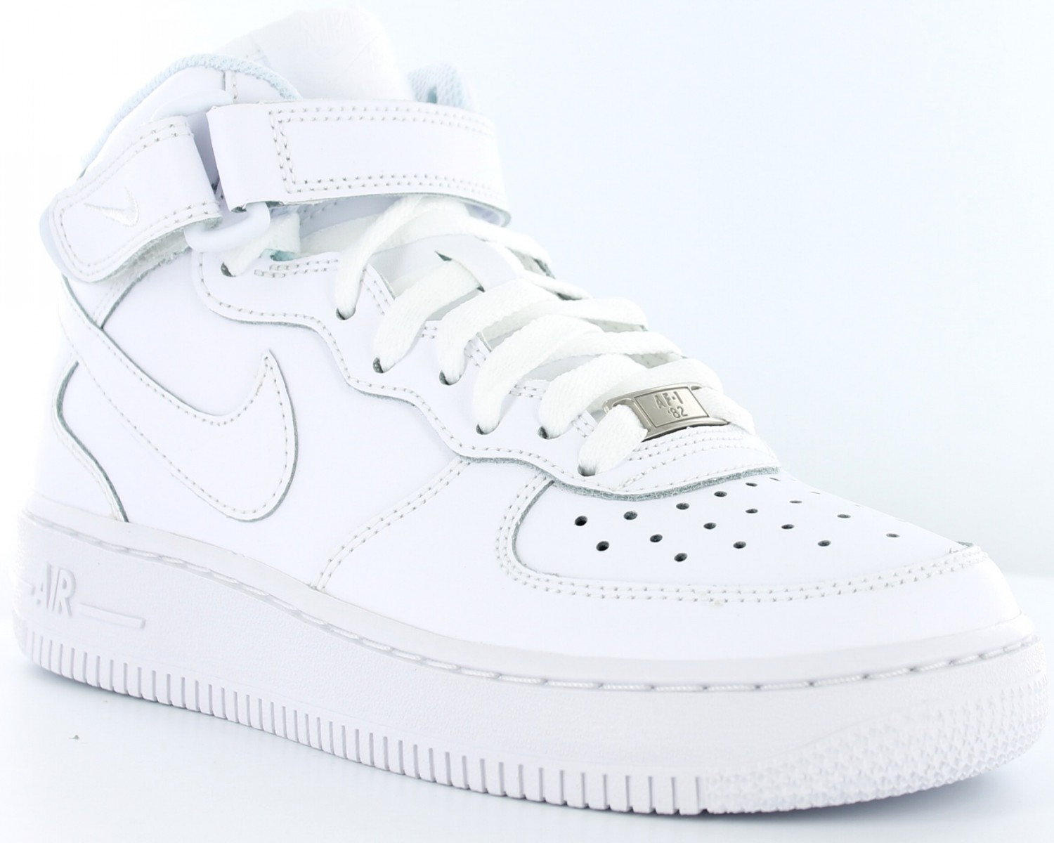 basket nike air force 1 mid blanc pas cher