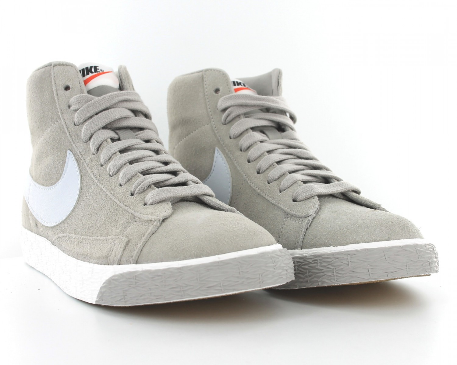 nike mid suede
