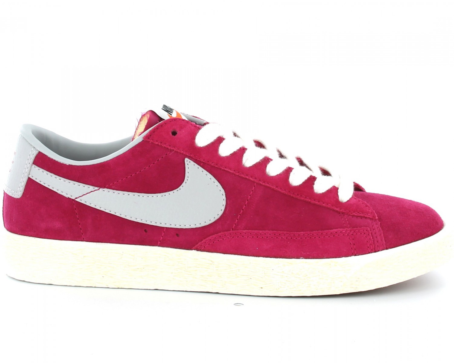 Nike blazer low rose deals
