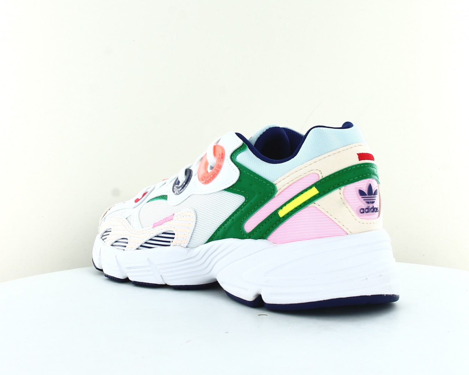 Adidas falcon blanc multicolor sales