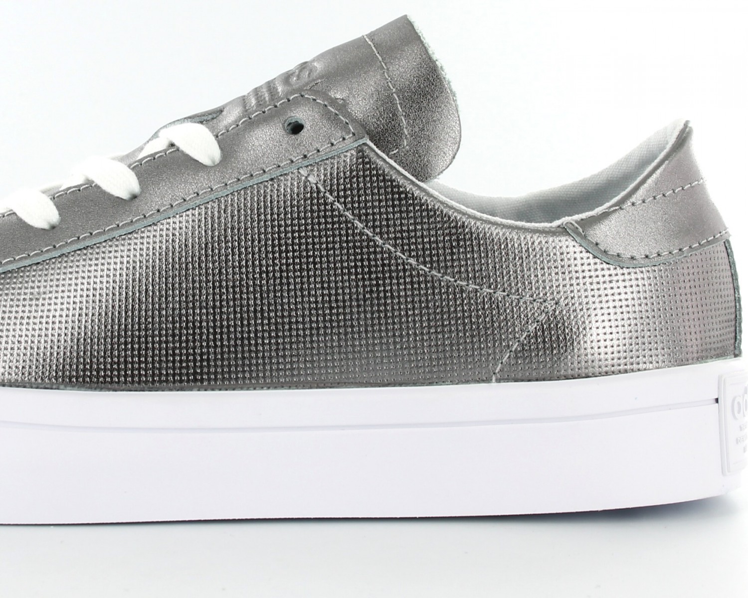 Adidas court vantage silver hot sale