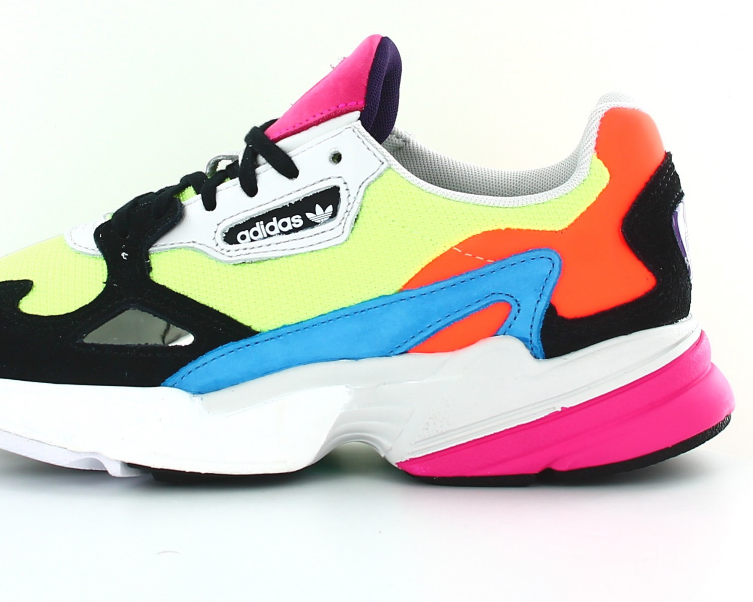 adidas falcon grise et orange