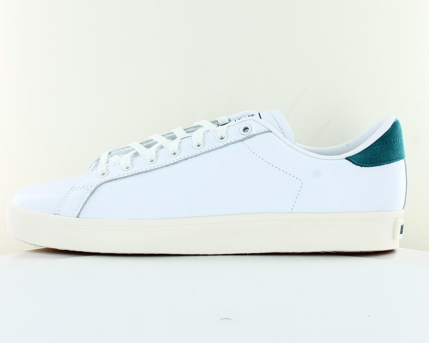 manzana computadora Cosquillas Adidas Rod laver vintage Blanc bleu beige