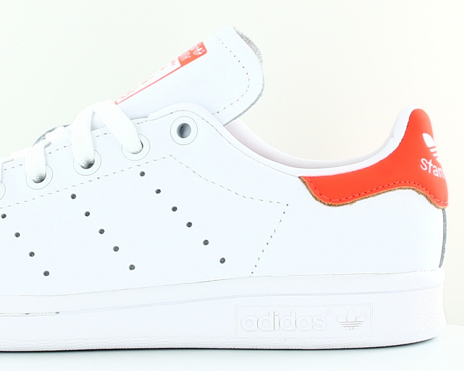 stan smith scratch orange