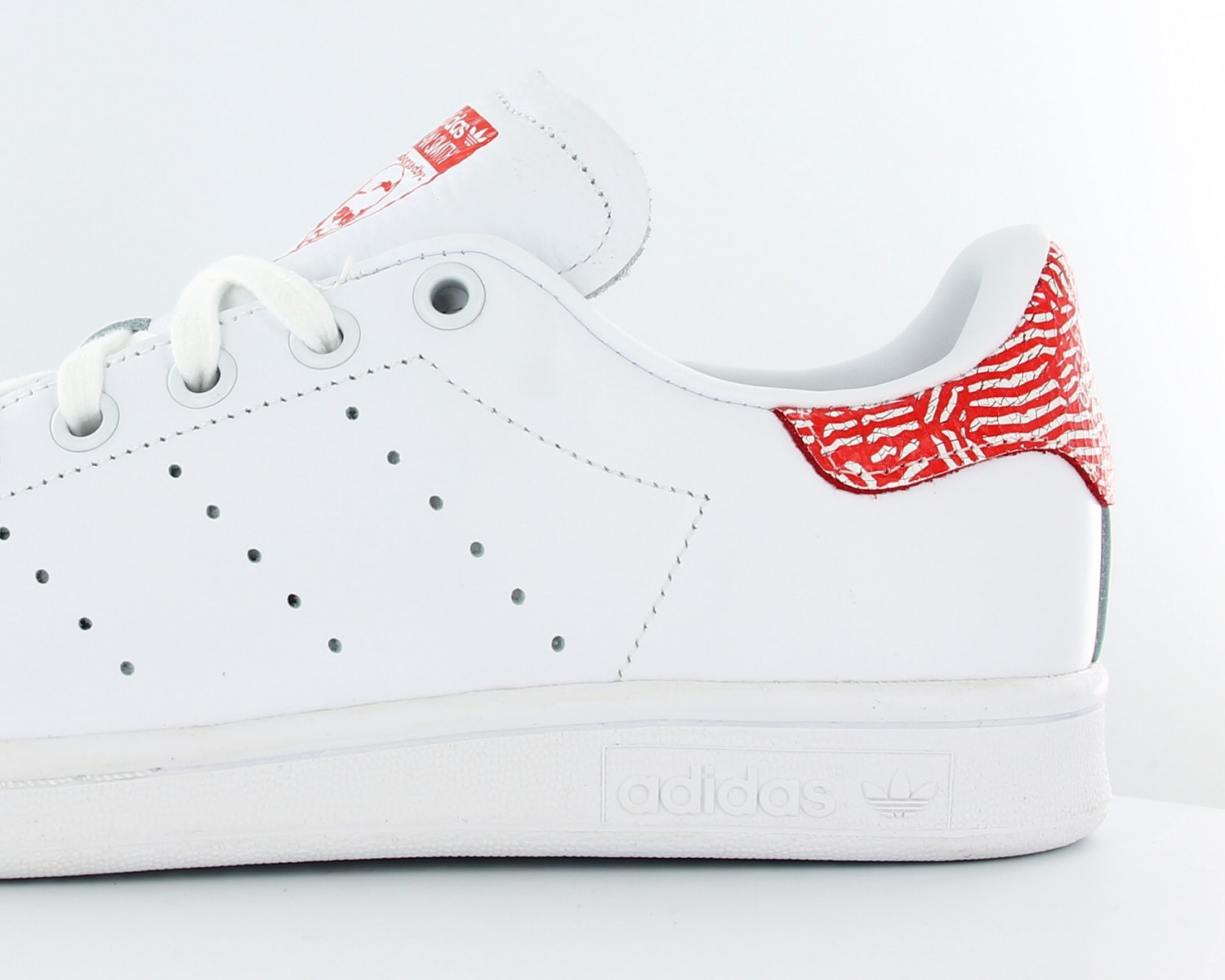 stan smith femme rouge craquelé