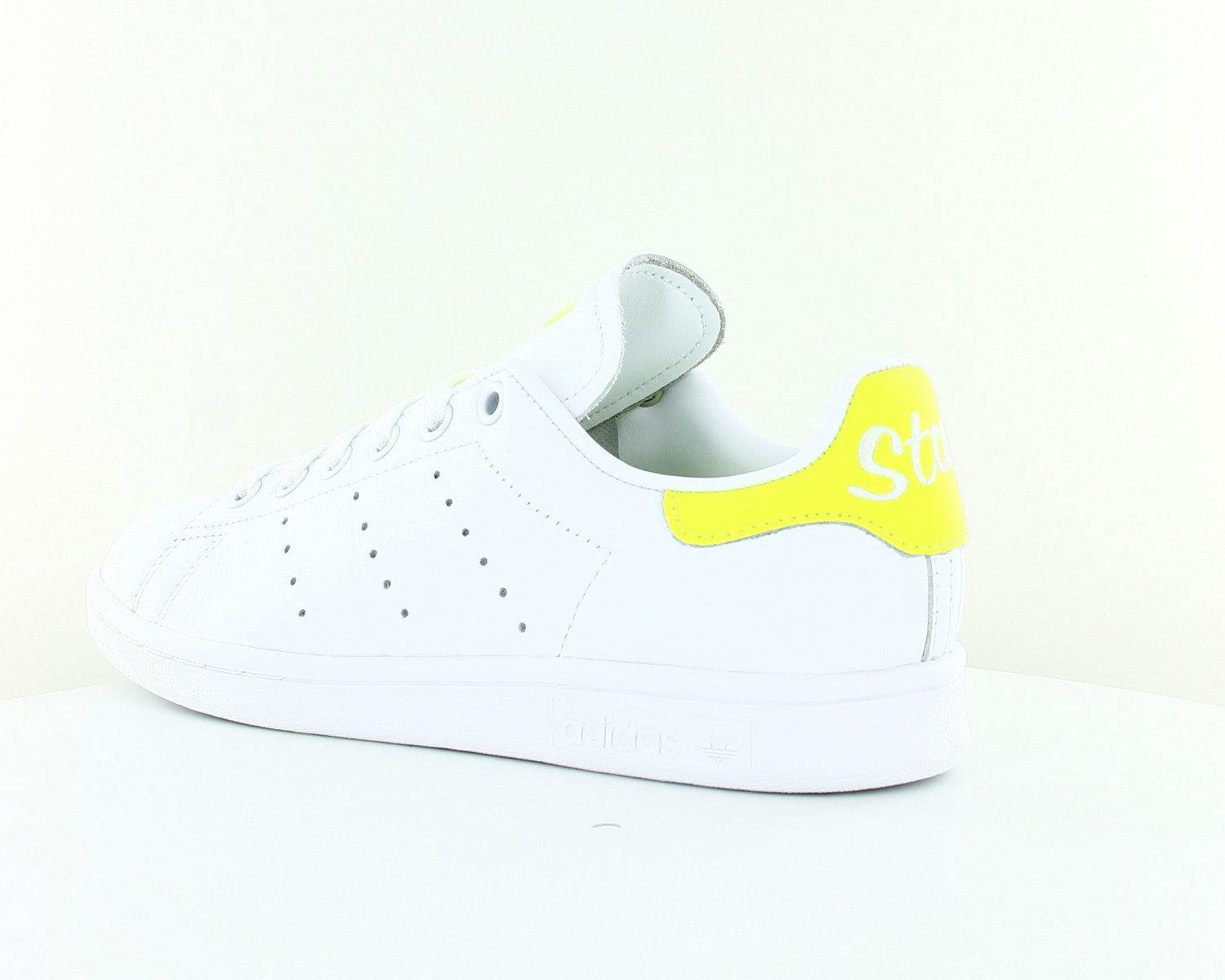 stan smith noir et jaune