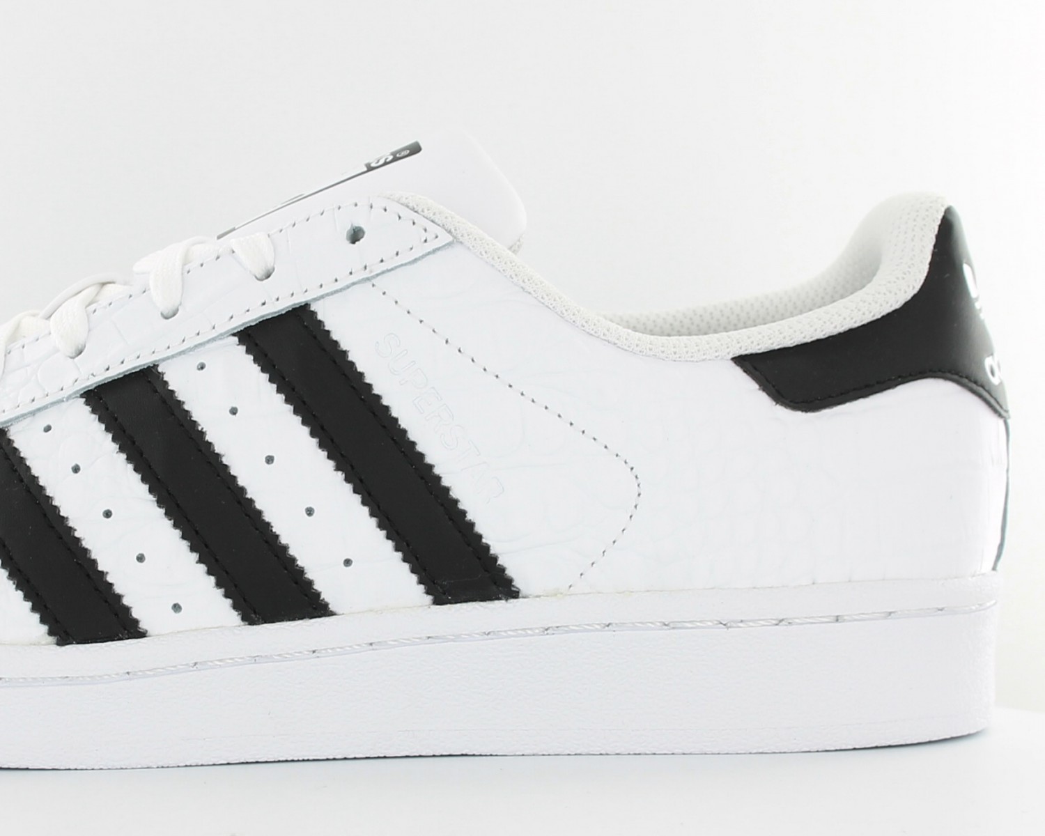 adidas superstar serpent