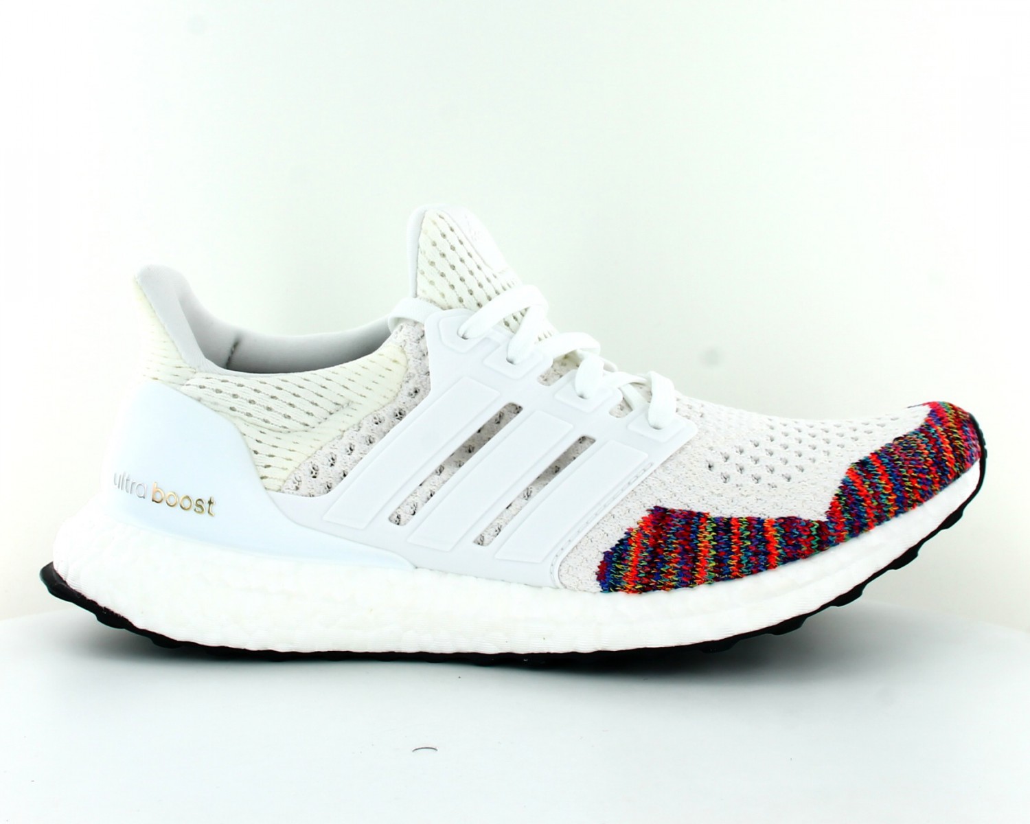 Ultraboost bb7800 on sale