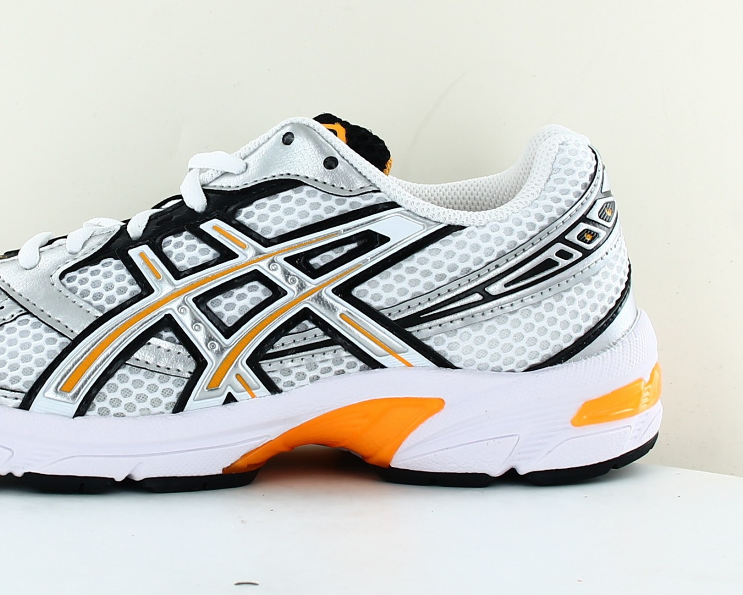 handel hypotheek Razernij Asics Gel 1130 Blanc silver orange