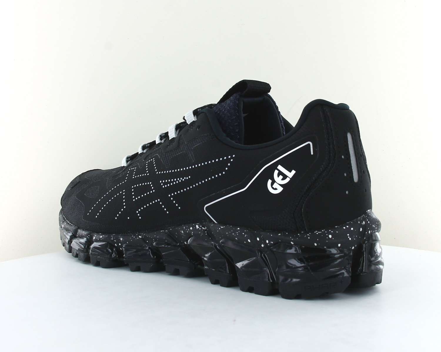 Asics gel quantum 360 noir pas cher 2025