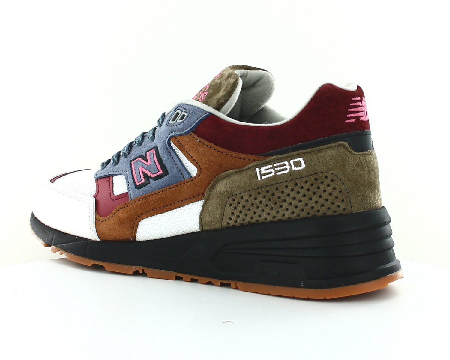 New Balance 1530 UK Blanc rose camel kaki bordeaux M1530WBB