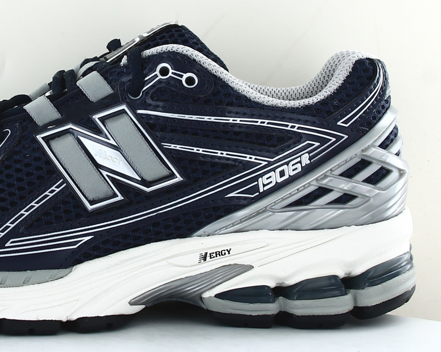 New balance noir et argent clearance