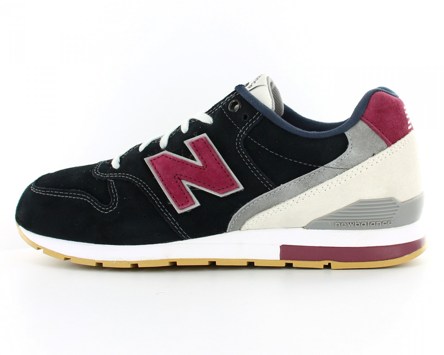 new balance noir nubuck