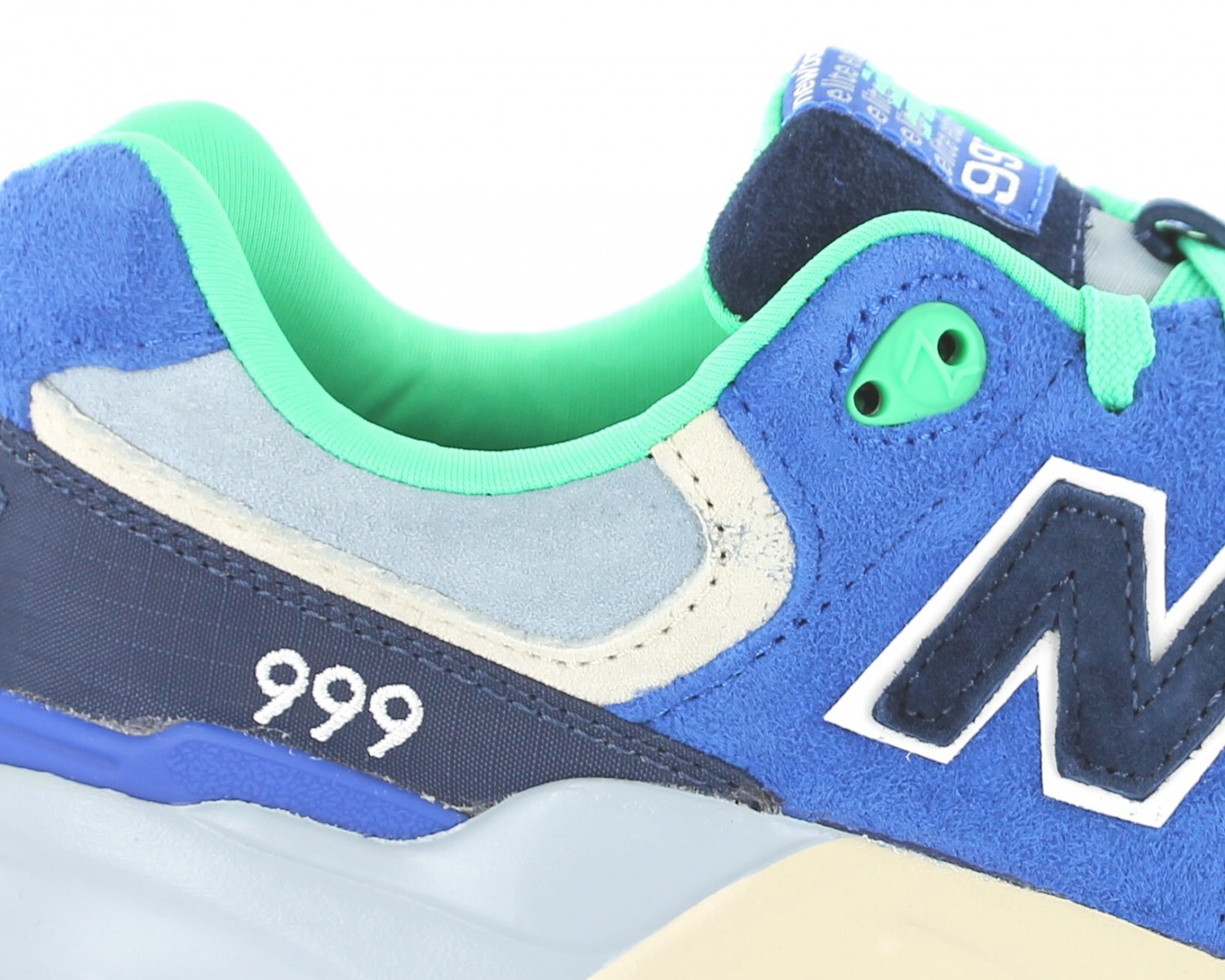 new balance 999 urban sky