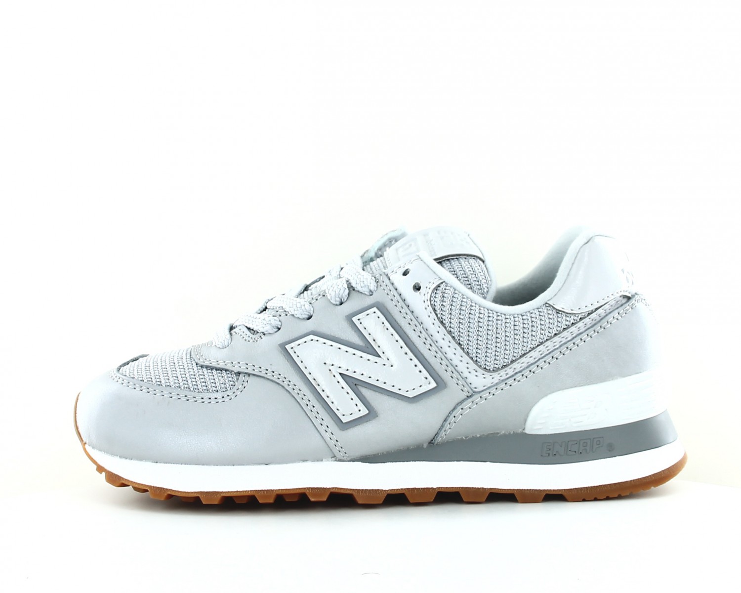 new balance 574 argent Cinosural International School
