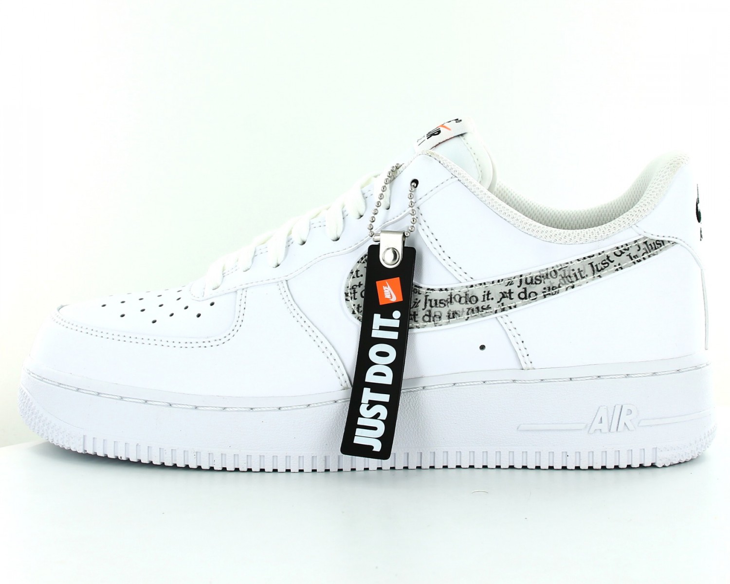 nike air force 1 07 lv8 just do it white