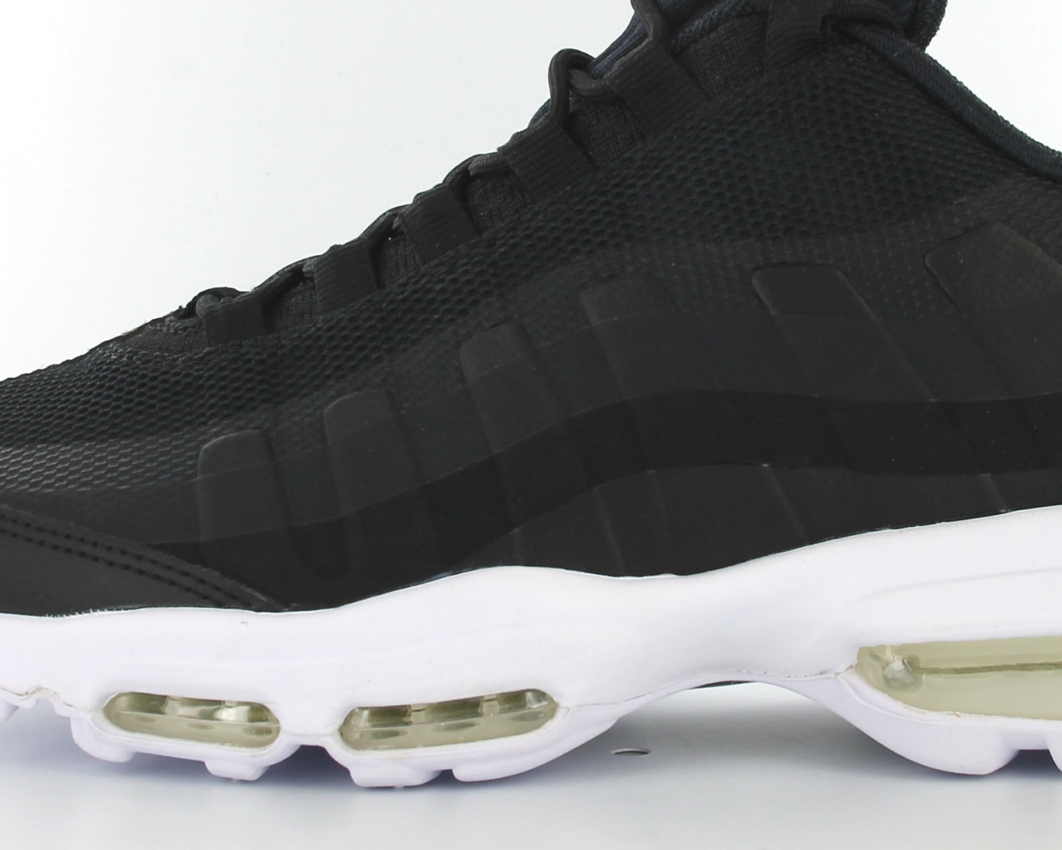 nike air max 95 ultra essential black white