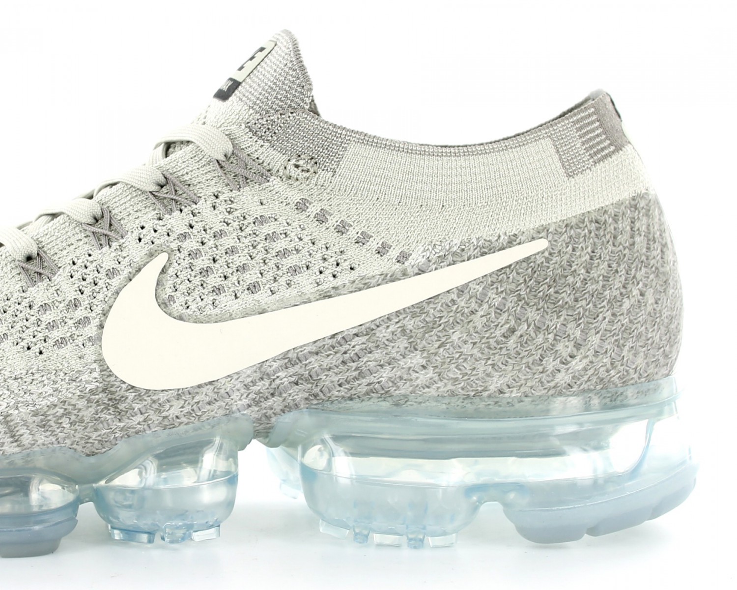 Nike air vapormax flyknit pale grey clearance