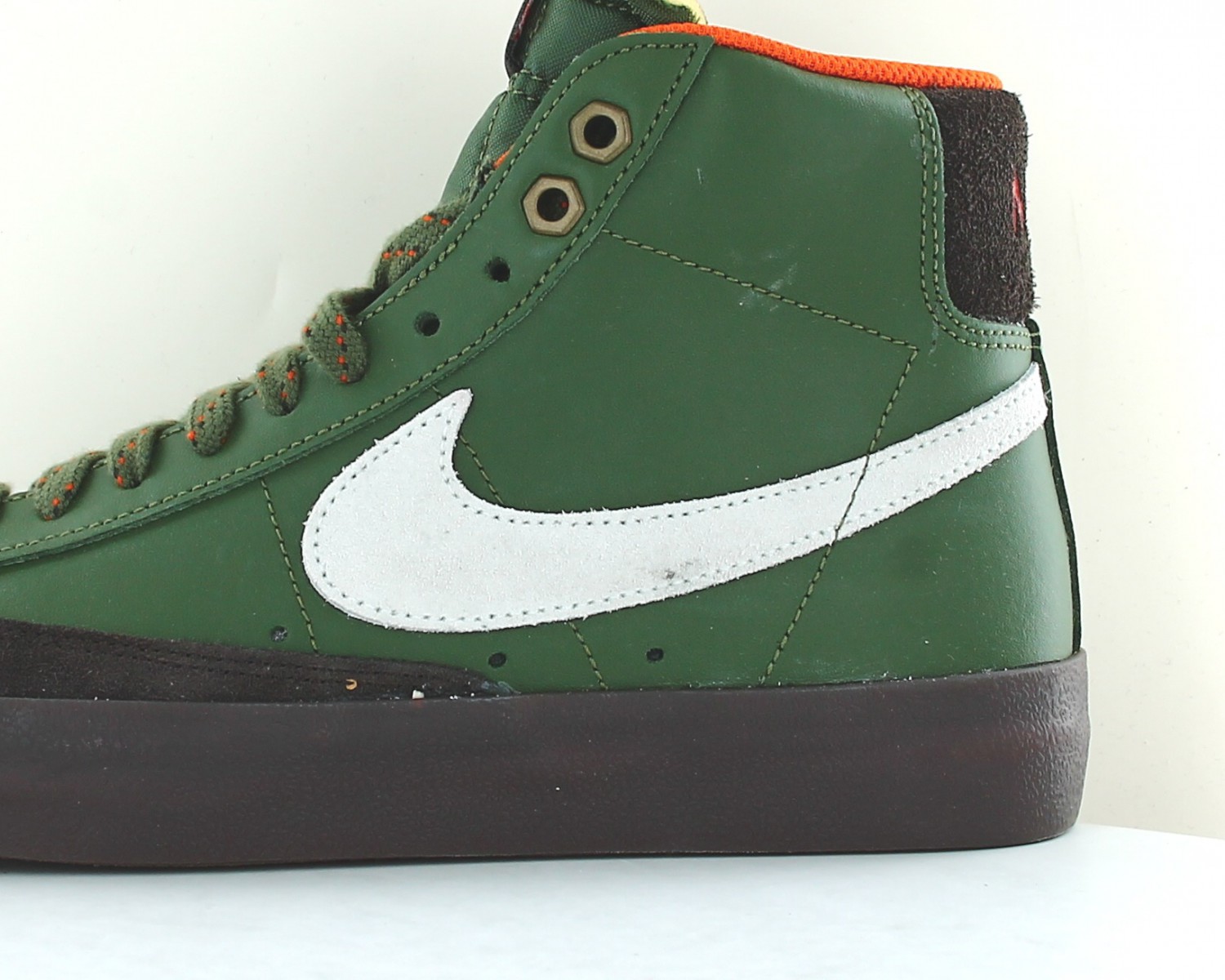 Nike blazer high vintage marron sale