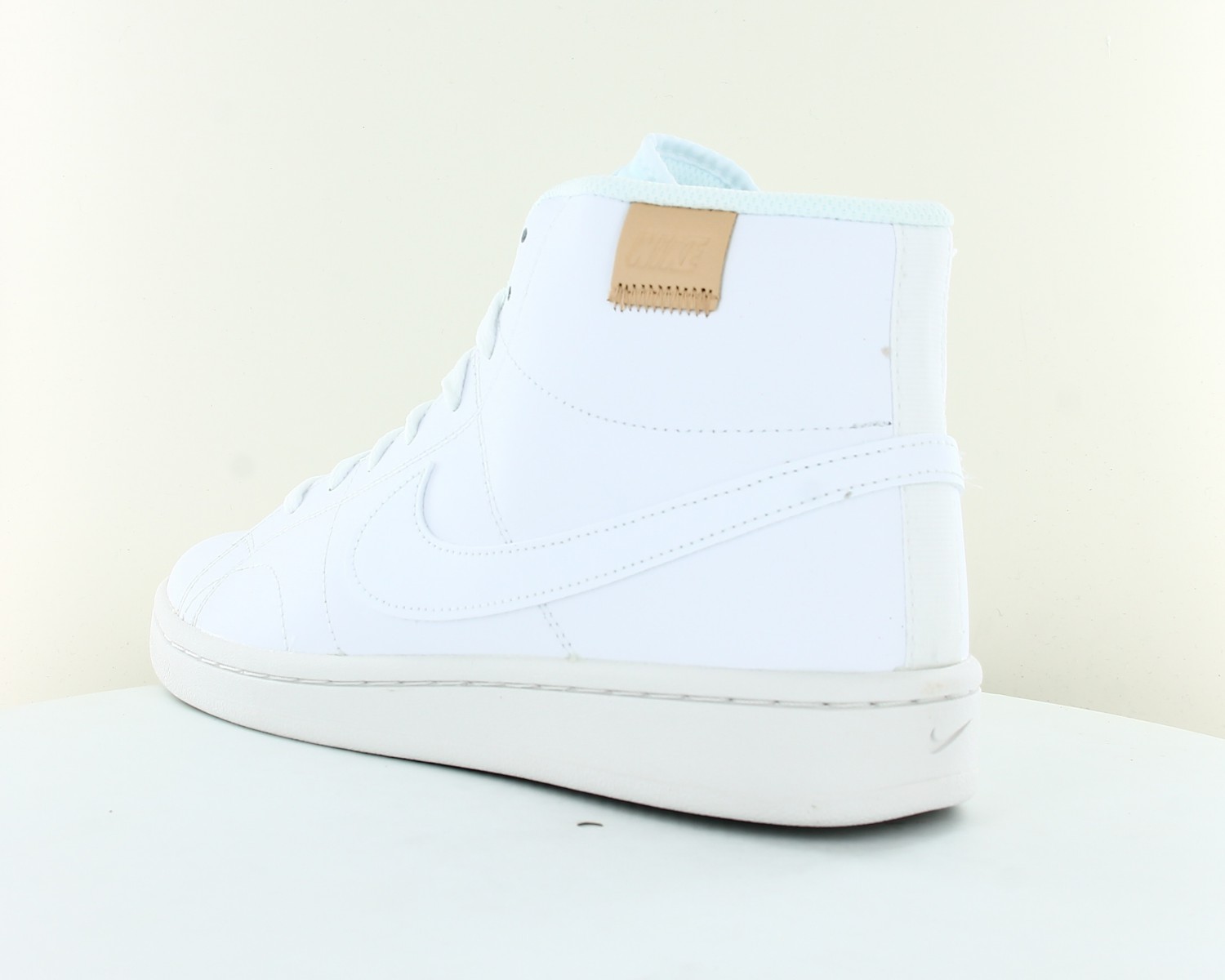 Nike court sales royale homme blanche