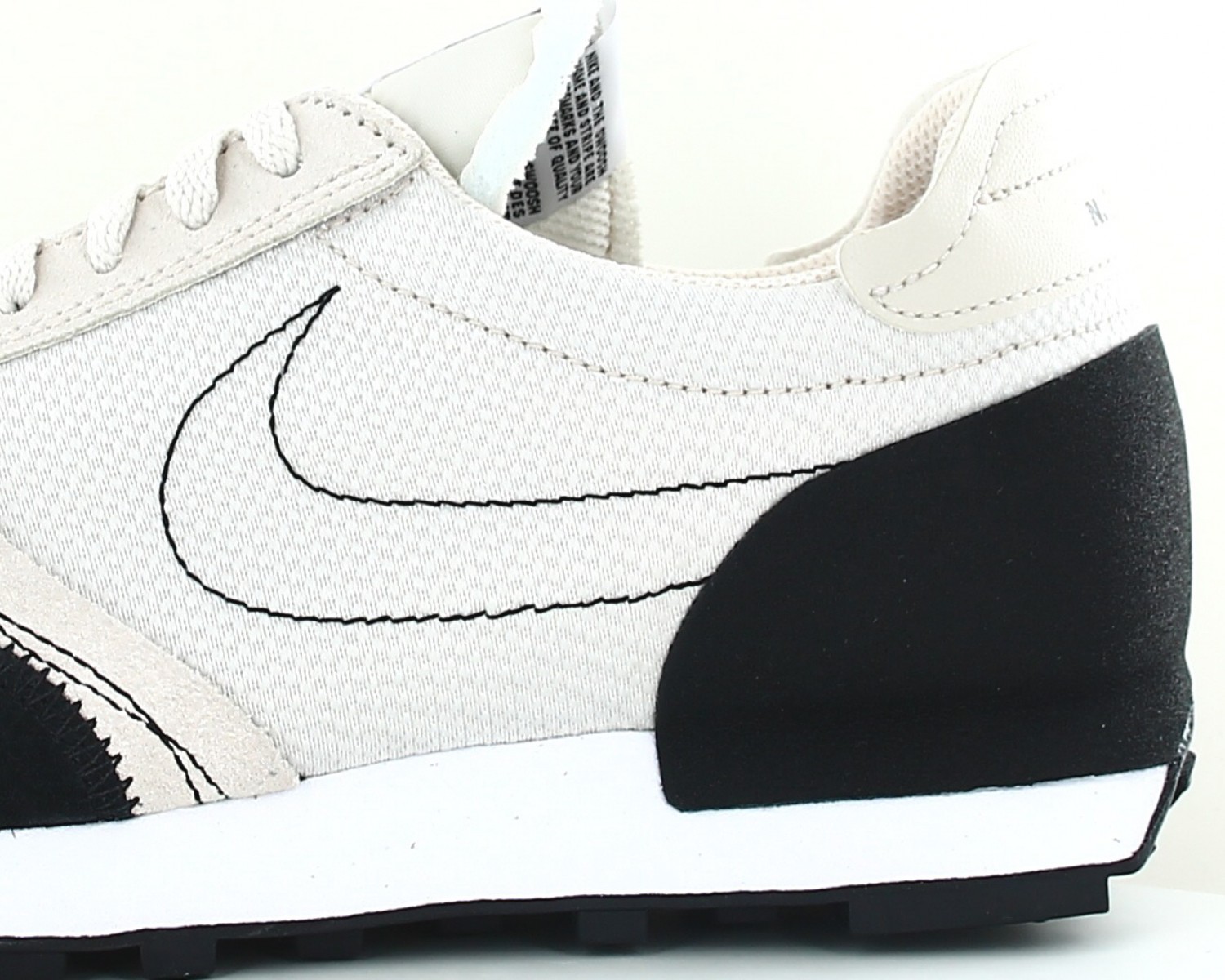 Nike daybreak beige shop