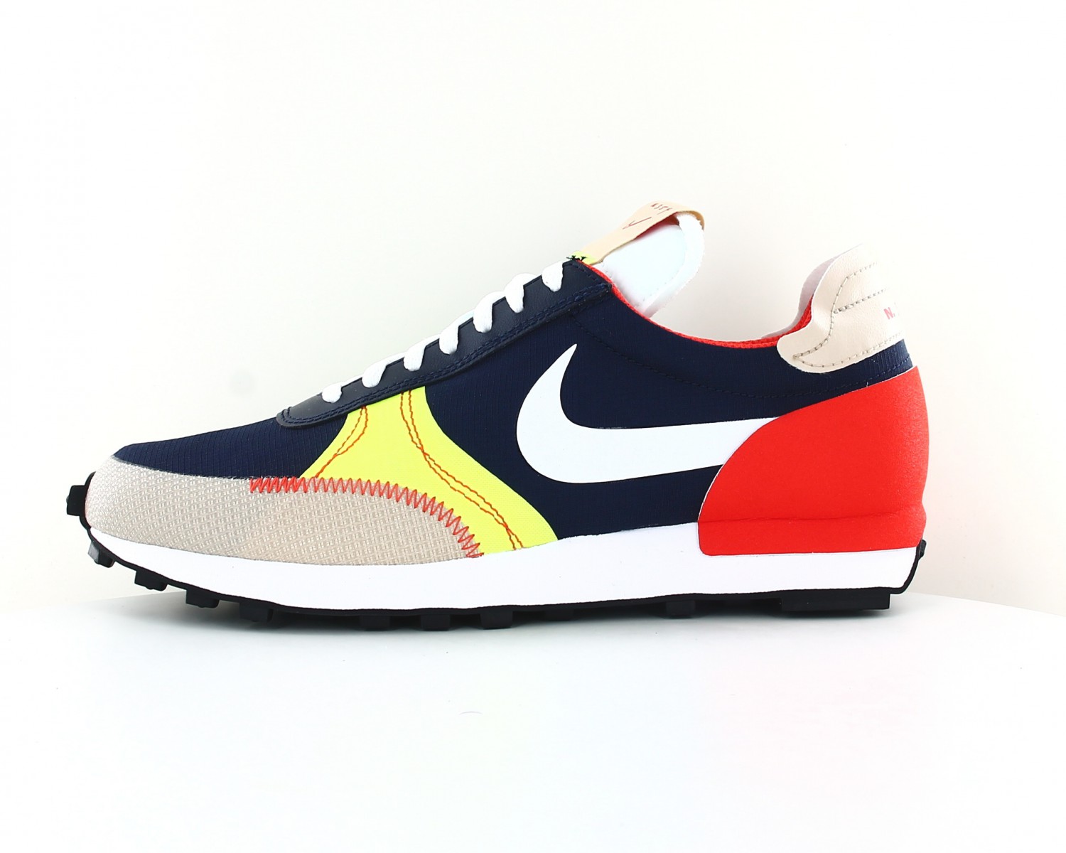 Nike jaune orange top