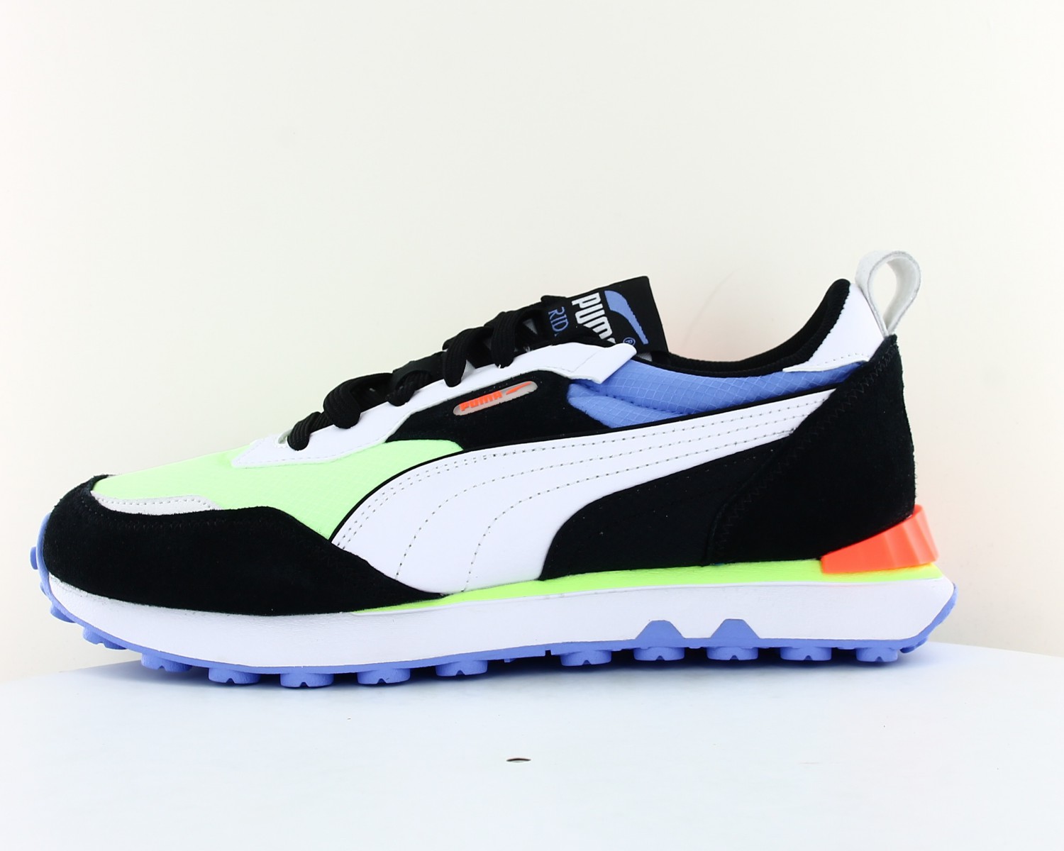 Puma jaune fluo 2025