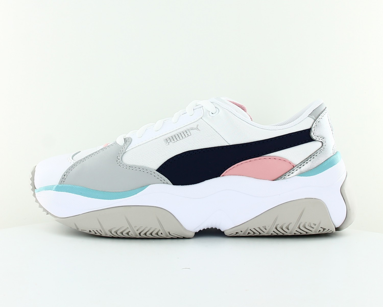 puma grise et rose