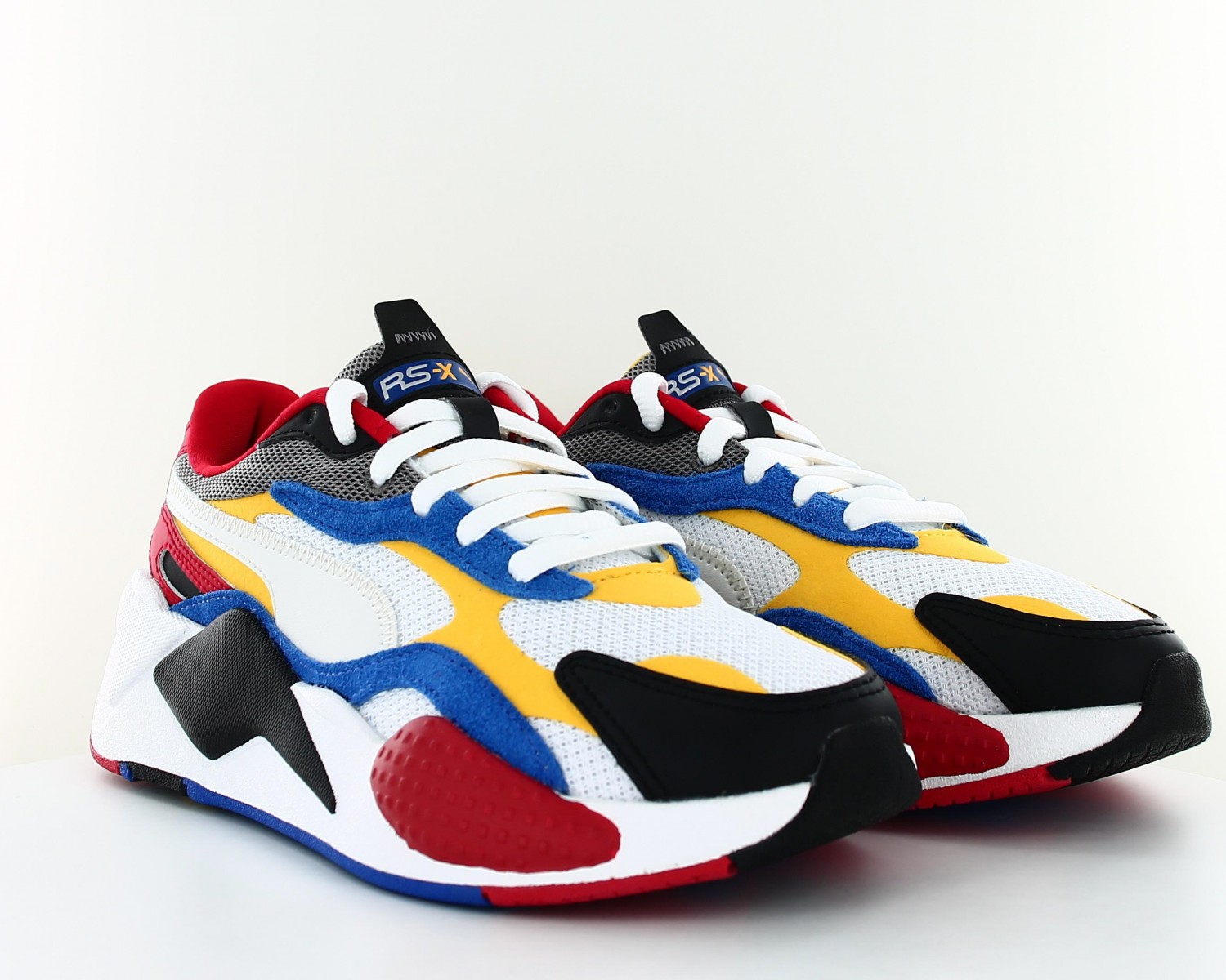 puma rouge bleu jaune