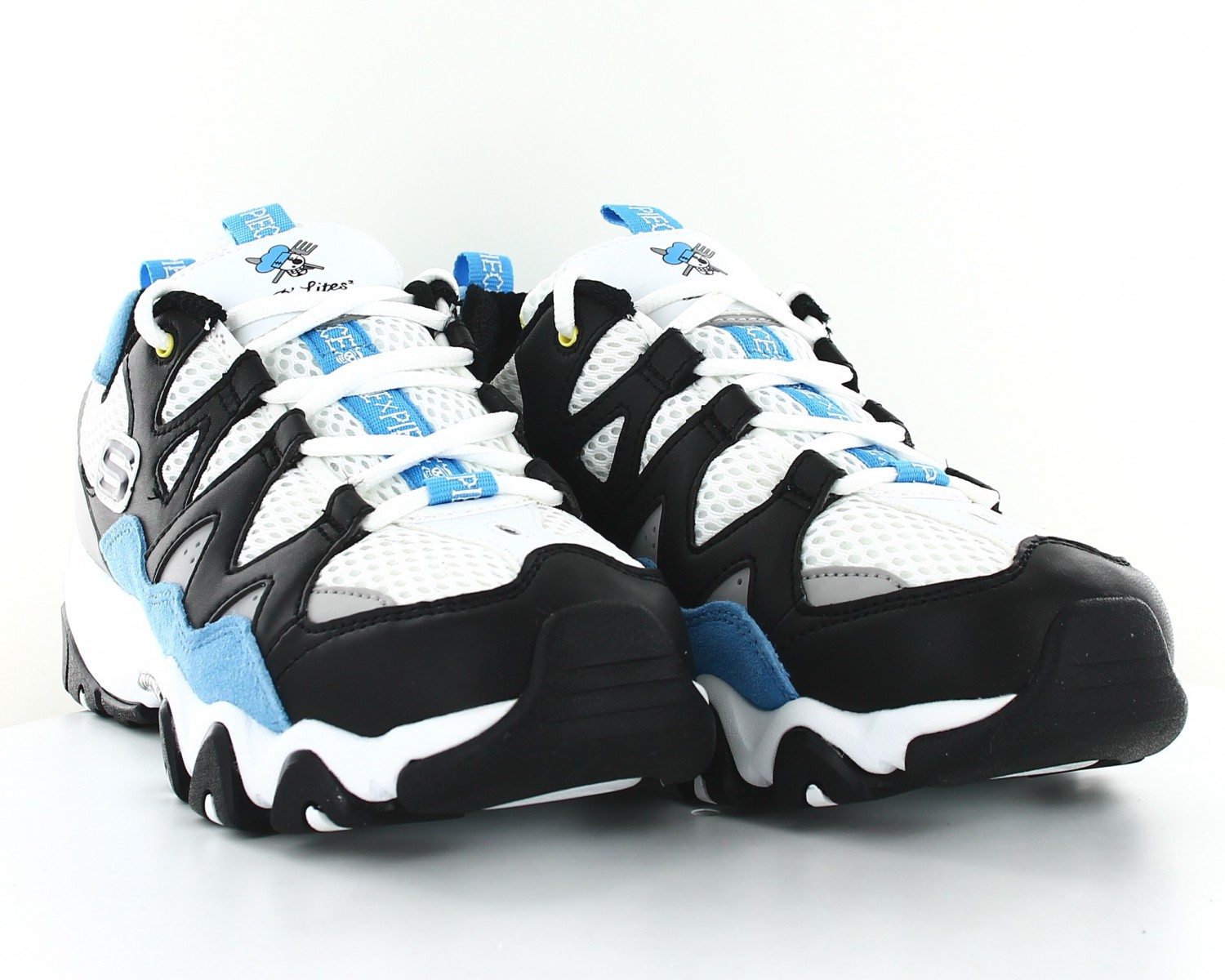 Skechers D lites x one  piece  Sanji blanc noir bleu